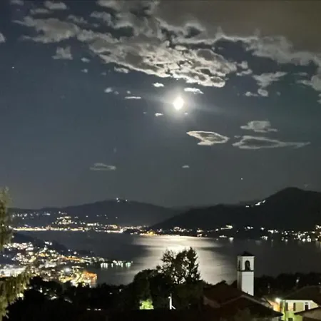 La Finestra Sul Faro Maggiore *